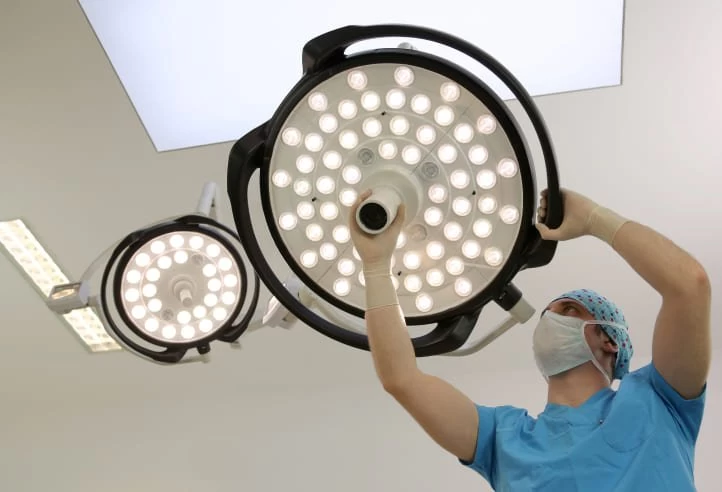 Ameli̇yat Lambaları